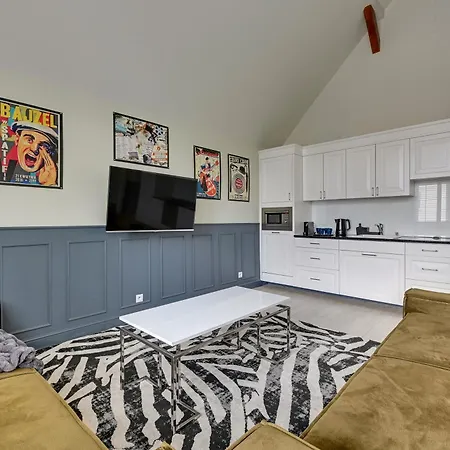 Scandi Bestseller By Lion Sopot