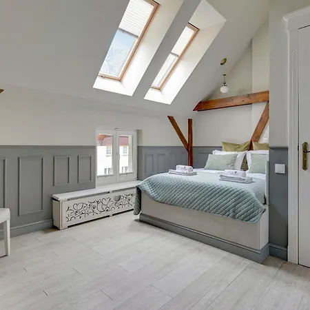 Scandi Bestseller By Lion Appartement *