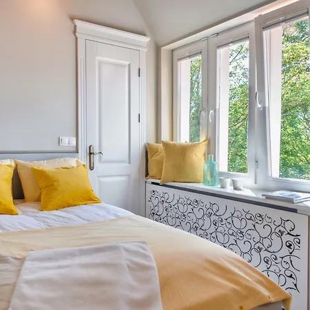 Scandi Bestseller By Lion * Sopot