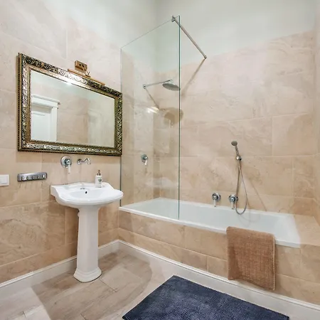 Scandi Bestseller By Lion Apartament