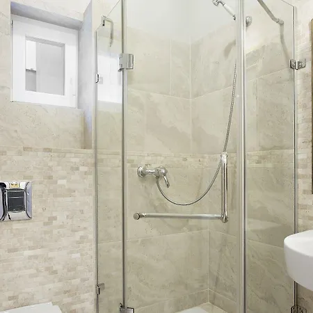 Scandi Bestseller By Lion Apartament *